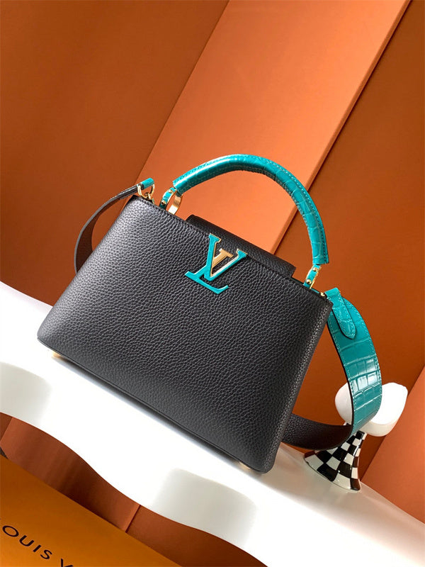  everyday bag interior and compartment view 57