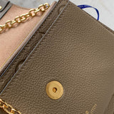  tote bag interior and compartment view