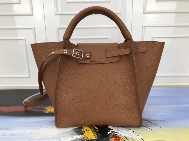 Side profile of chic statement women's handbag – women's statement bag