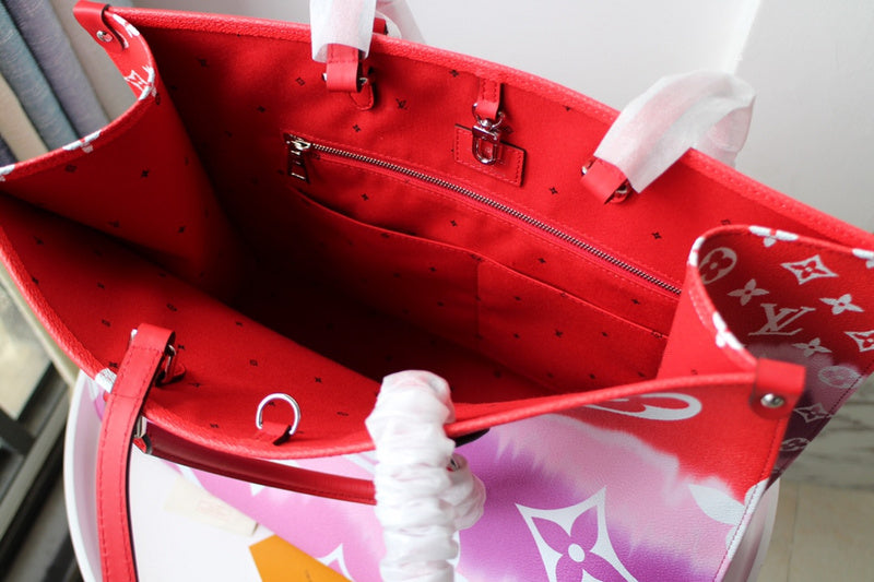 Handle and strap detail of everyday-luxe sleek women's handbag – women's designer-style accessory
