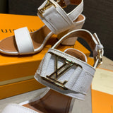Front view of Louis Vuitton luxury piece style No.050