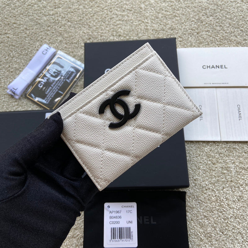  women's handbag, versatile design, view 5