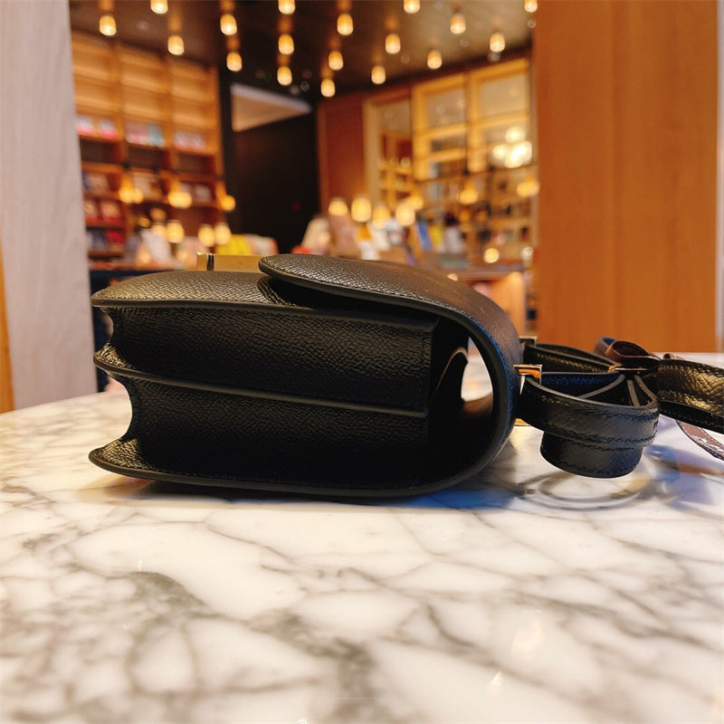 Curated top-handle bag carried on shoulder 10
