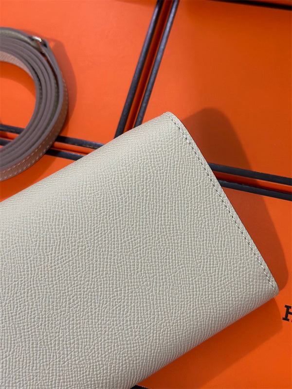 Side view of effortless structured handbag
