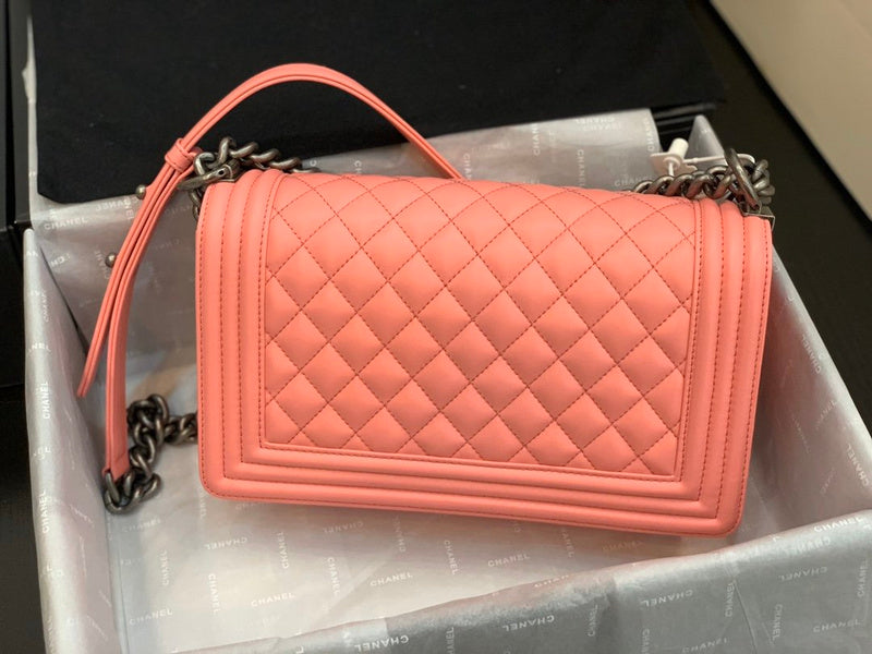  handbag, mid everyday style, image 5