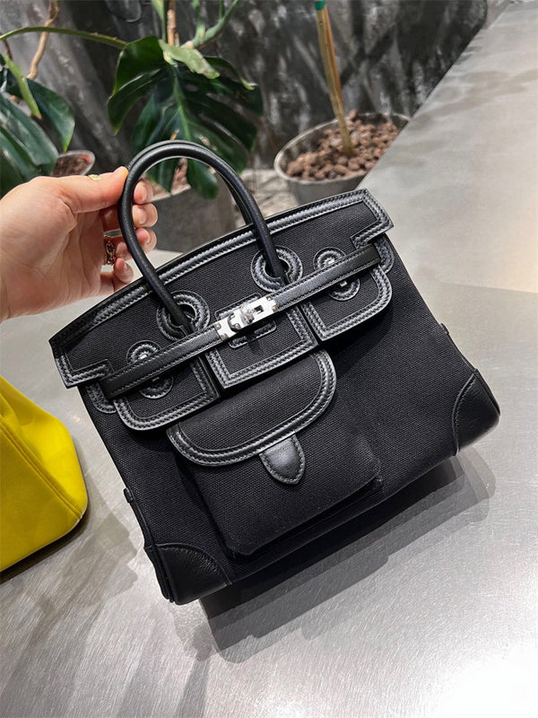 tailored carryall bag styled with outfit