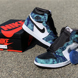 Nike Men's & Women's Designer Low-Top Shoes — Style 017 side view