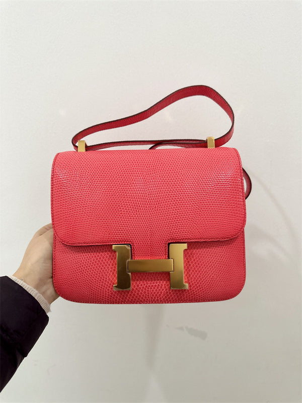  Signature top-handle bag front view