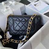  women's handbag, mid design, view 3