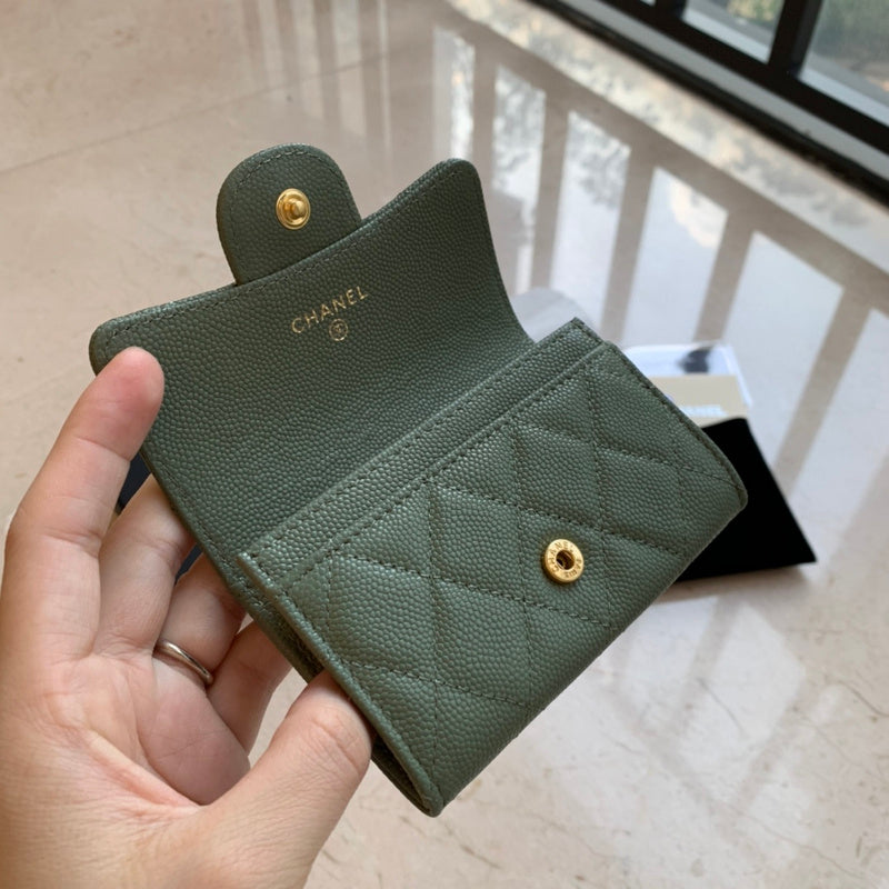 Zivas Charm Timeless Appeal Everyday Handbag (Timeless Wardrobe Addition) – Full Silhouette