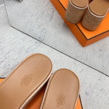 Hermès White Pointed-Toe Stiletto Heels - Sole Detail View