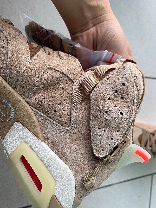 Nike Men's & Women's Premium Casual Sneakers — Style 196 angle view