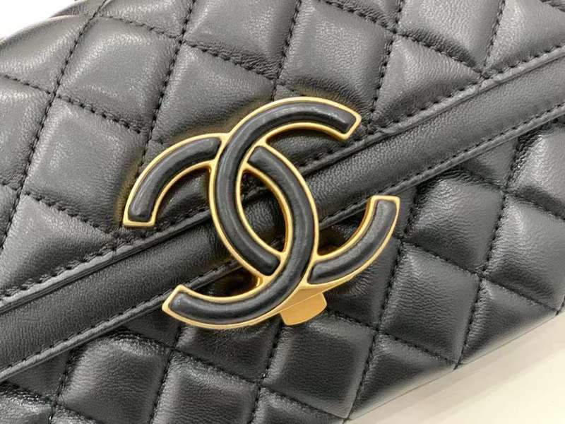Zivas Charm Modern Minimalist Look Luxury Handbag (Premium Everyday Carry) – Interior View
