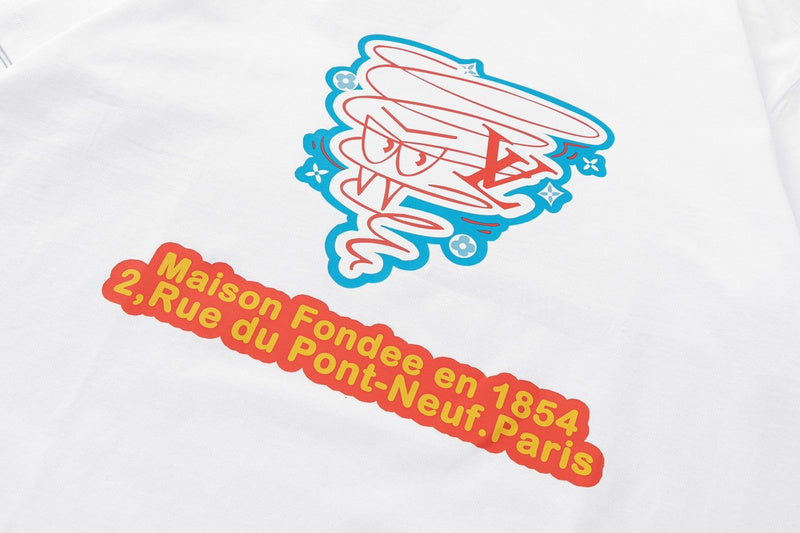 Full styled look of Louis Vuitton cotton t-shirt with relaxed-fit cut
