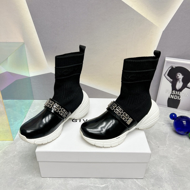 Givenchy shoes Style 160 - packaging and accessories