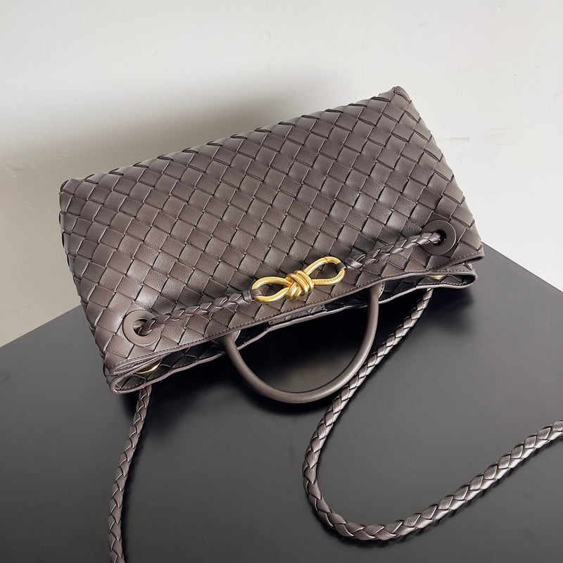 Sleek Vegan Leather Handbag - Chic Everyday Appeal | Women's Luxury Handbag #1578 - interior view (image 6) of designer-inspired handbag