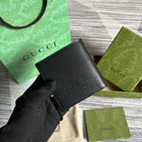 Close-up detail of crisp bag design