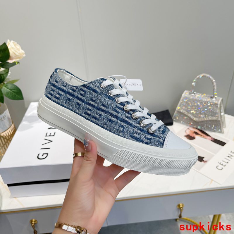 Givenchy shoes Style 103 - sole and craftsmanship detail