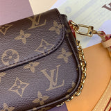  essential crossbody bag detail view showing craftsmanship 8
