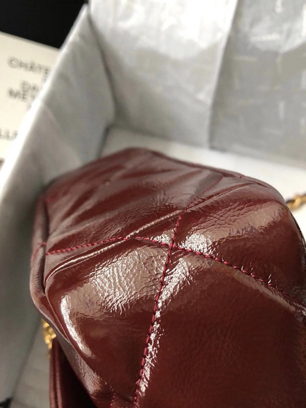  mid purse view 8