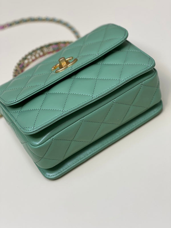  versatile purse view 8