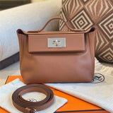  Sophisticated tote bag carried on shoulder 22