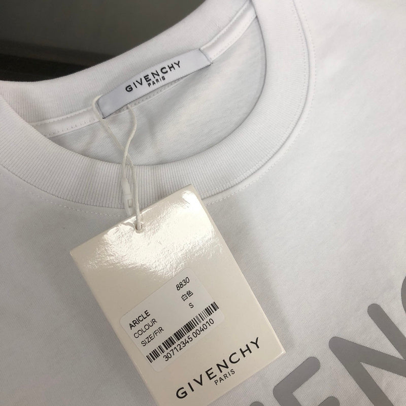 Three-quarter angle view of Givenchy luxury piece style No.213