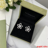 Front view of Van Cleef & Arpels unisex jewelry piece