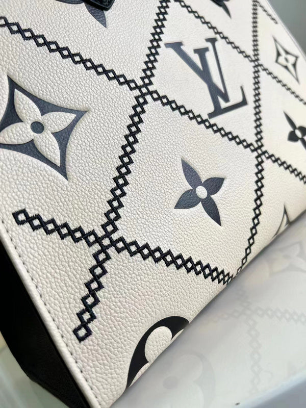 Styled lifestyle shot of everyday-luxe elevated women's handbag – women's luxury accessory