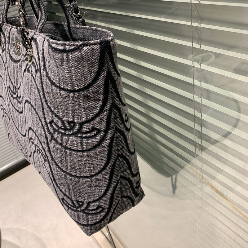  women's handbag, versatile design, view 10