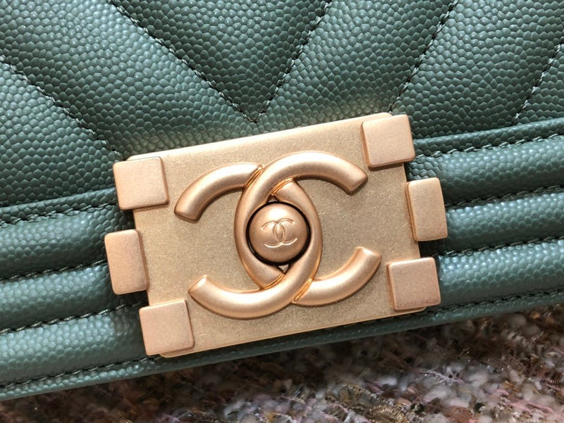  women's handbag, mid design, view 8