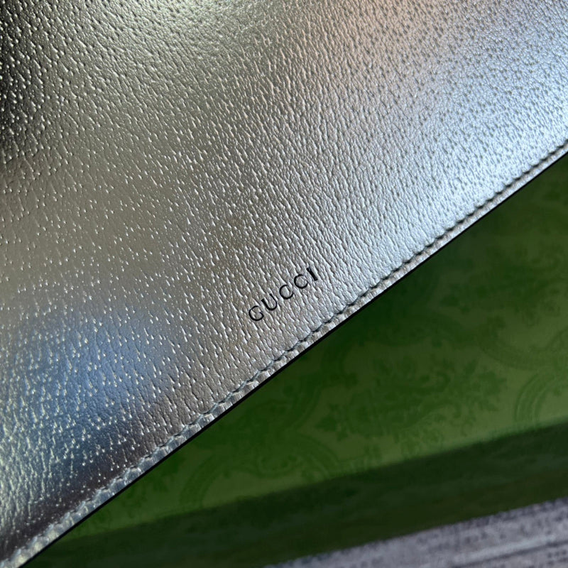 Interior view of structured chic women's handbag – women's luxury accessory