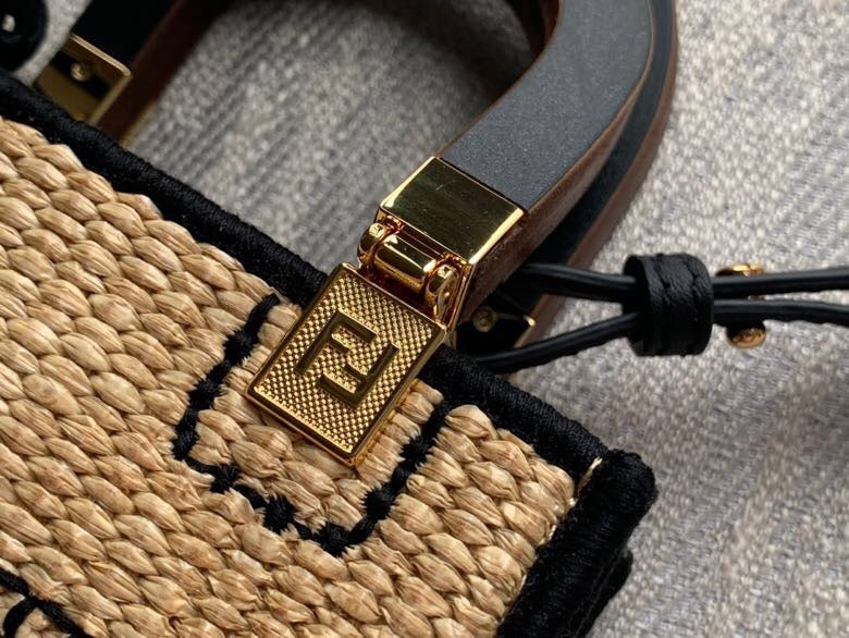 Ziva's Charm handbag – back view (Standard Size)
