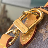  Elegant top-handle bag front view 7