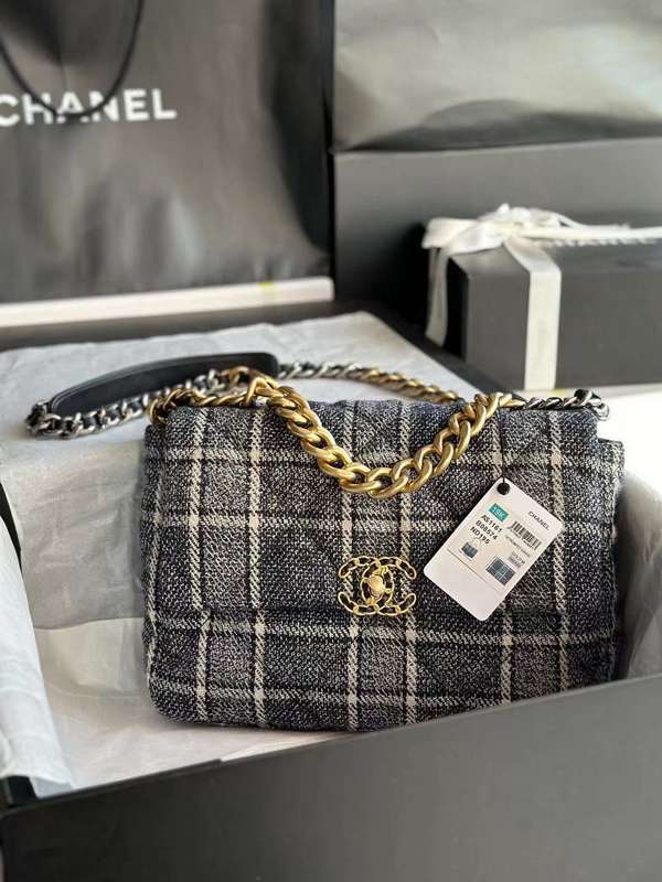 Zivas Charm Contemporary Flair Everyday Handbag (Designer-Inspired Craftsmanship) – Front View