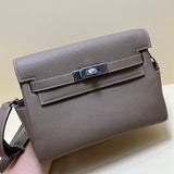  Modern shoulder bag front view 19