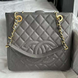 Zivas Charm Sleek Silhouette Luxury Handbag (Timeless Wardrobe Addition) – Back View