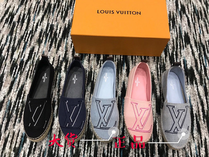 Side profile view of Louis Vuitton luxury piece style No.023