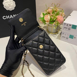 Ziva's Charm handbag – product shot (one versatile size)