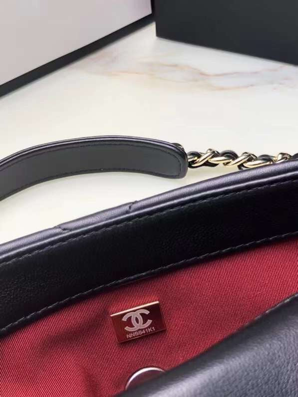  mid purse view 9