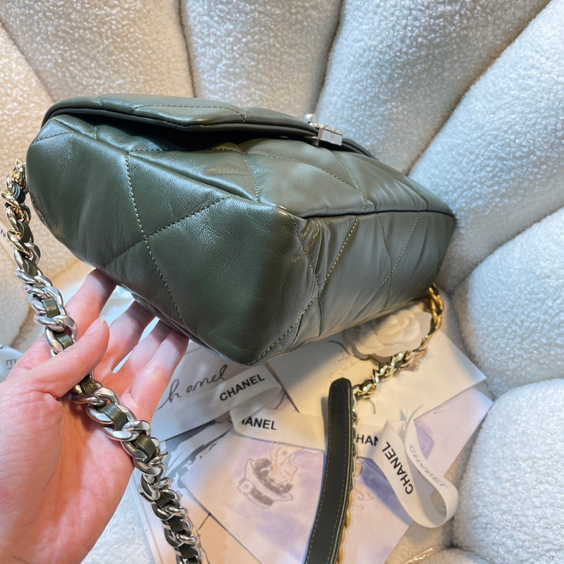 Zivas Charm Understated Luxury Designer Handbag (Designer-Inspired Craftsmanship) – Full Silhouette