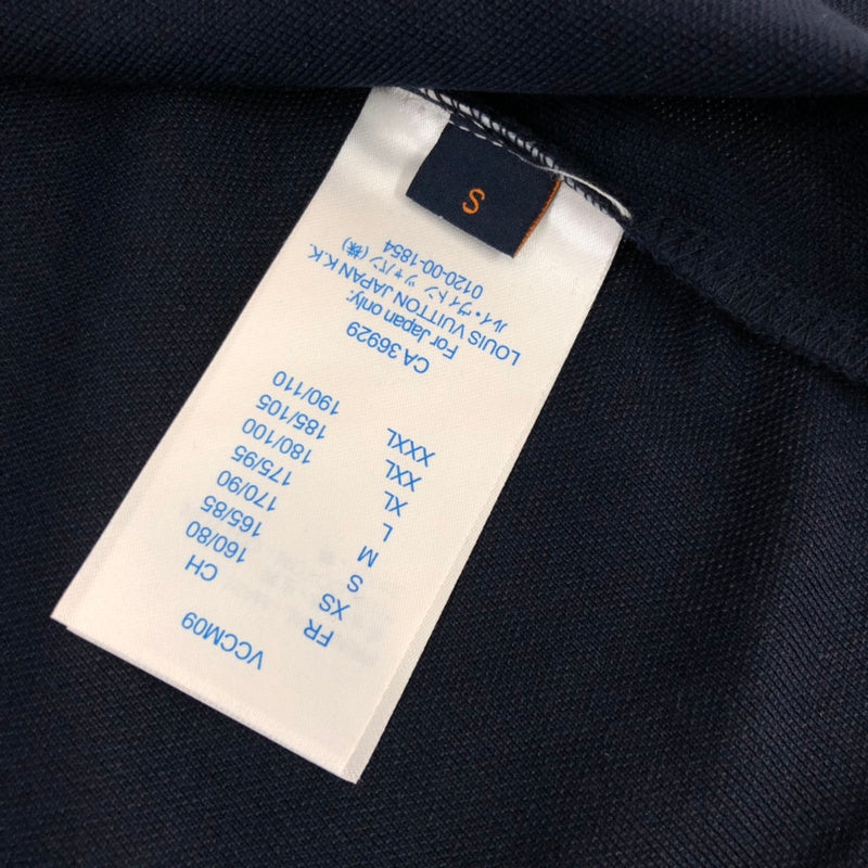 Side profile of Louis Vuitton cotton t-shirt with everyday silhouette