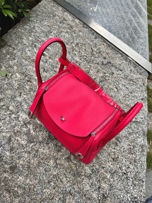 Close-up detail of everyday-ready bag design