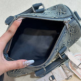  signature carryall bag detail view showing craftsmanship 8