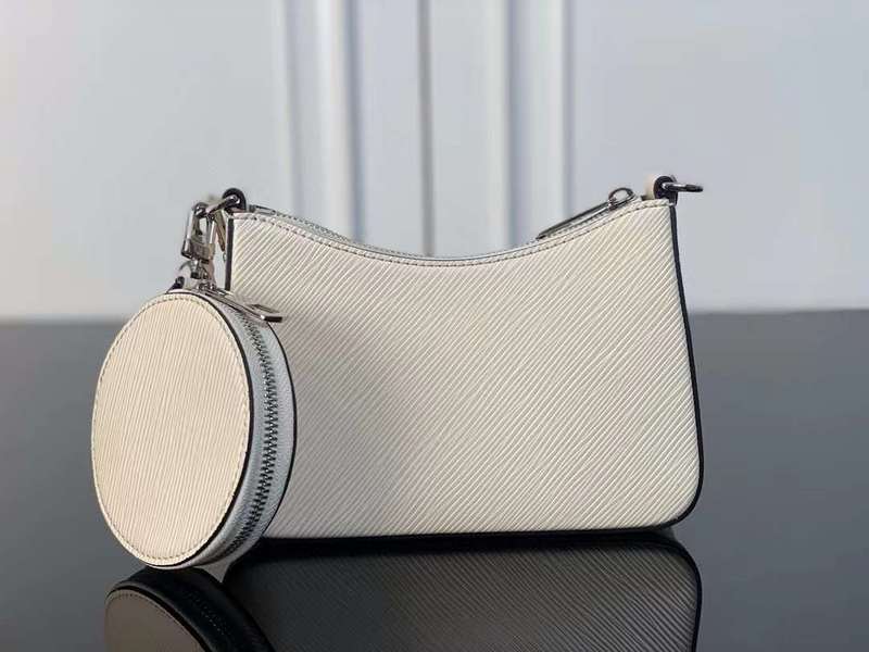 Close-up detail of polished classic women's handbag – women's designer-style accessory