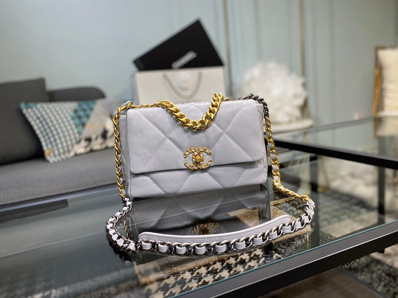 handbag, mid everyday style, image 10