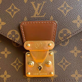 Styled lifestyle shot of everyday-luxe sleek women's handbag – women's everyday handbag