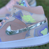 Nike Men's & Women's Luxury Low-Top Trainers — Style 045 angle view