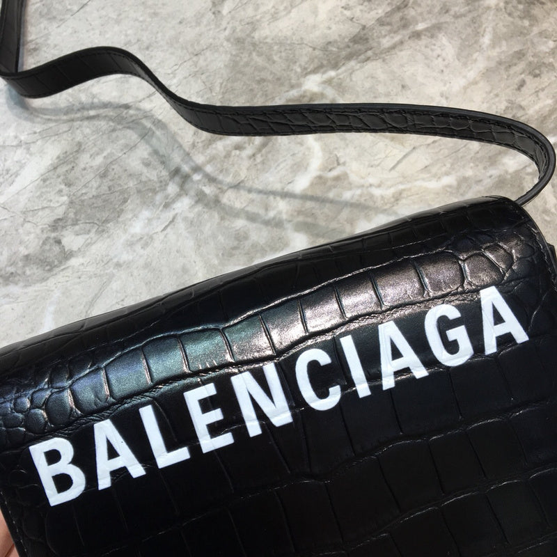 Refined Faux Leather Handbag - Versatile Everyday Design | Women's Fashion Handbag #822 - interior view (image 6) of designer-inspired handbag