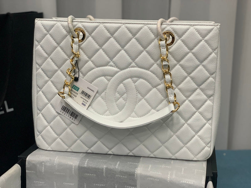  handbag, spacious everyday style, image 8